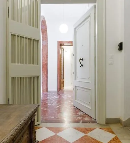 San Felice Elegant By Sarlux Apartamento