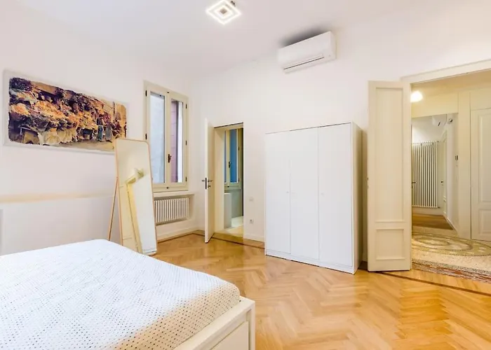 San Felice Elegant By Sarlux Appartement *