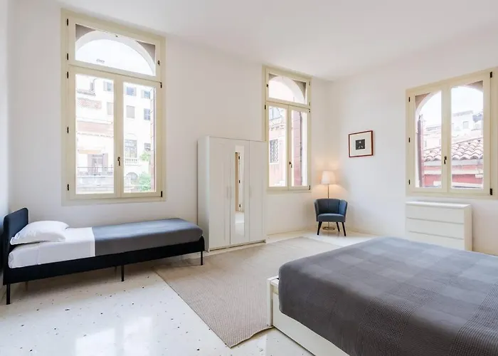 San Felice Elegant By Sarlux *